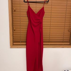 Windsor red dress, NEVER WORN, with tags still attached!!